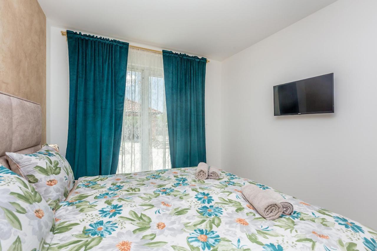 Villa Quercus Poljice Экстерьер фото